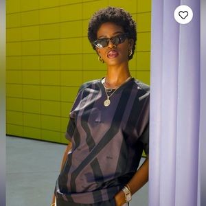 Savage by Fenty limited edition women’s black jersey, size S